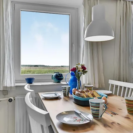 Apartment Stunning In With 3 Bedrooms And Wifi *